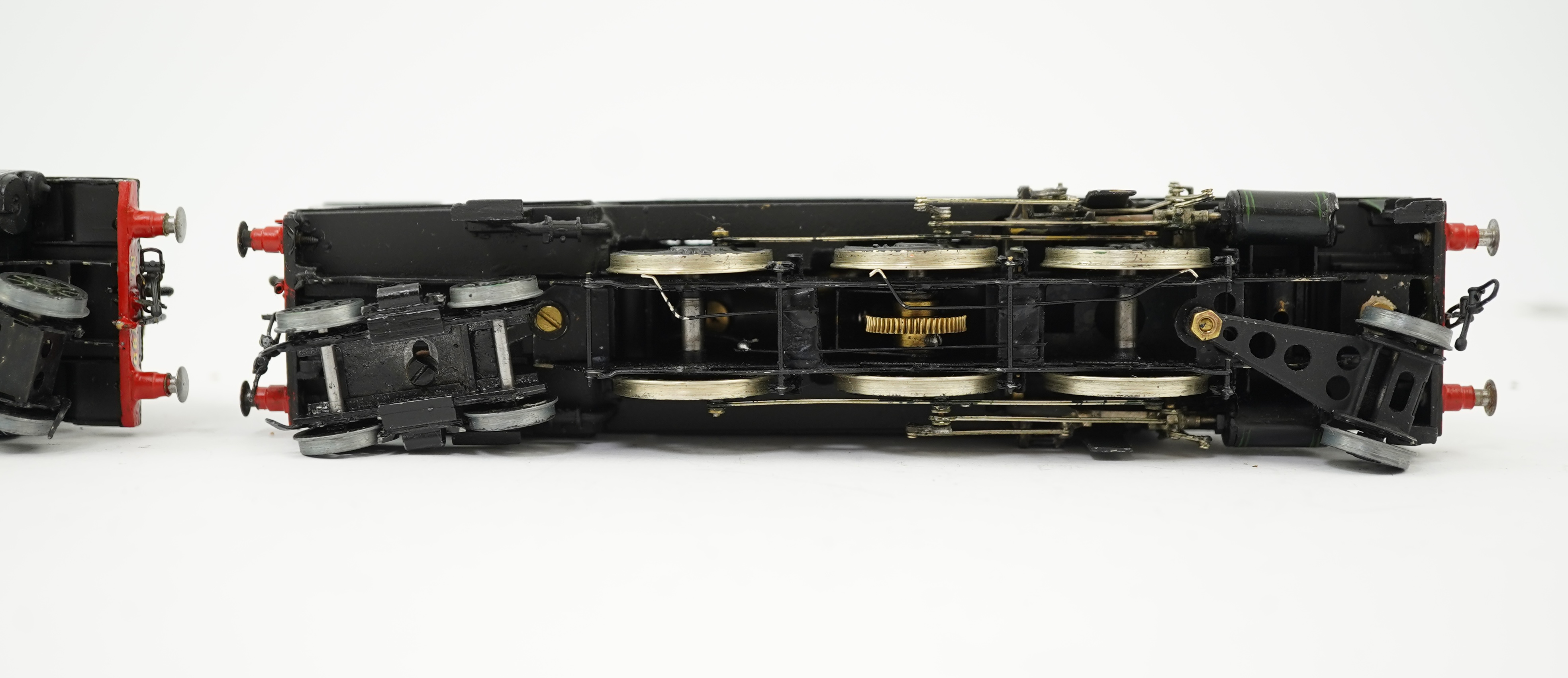 Two 00 gauge brass and white metal kit built Southern Railway Maunsell tank locomotives; a River class 2-6-4T, River Avon 790, together with a W class 2-6-4T, 1911, constructed, painted and lined to a high standard, both